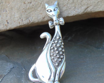 D'Molina ~ Mexican Sterling Silver Sophisticated Cat with Bow Tie Brooch / Pin