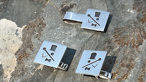 Sleek sellouts! 🤓. Order Vintage Mexican Sterling Silver  Vintage Mexican Sterling Silver High Polish Dome Button cuff links main image 1