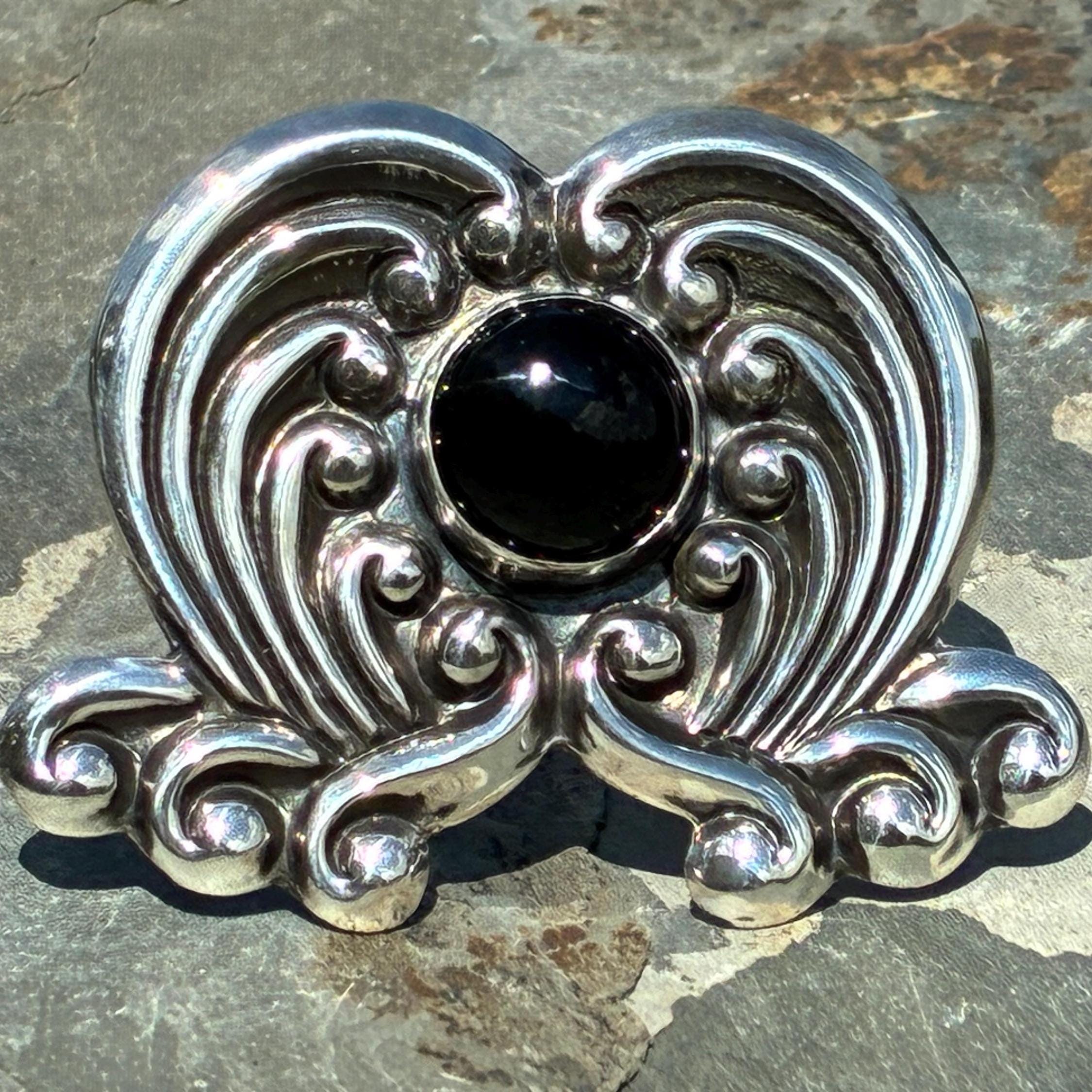 新作人気 Mexico Silver Brooch - Etsy アクセサリー