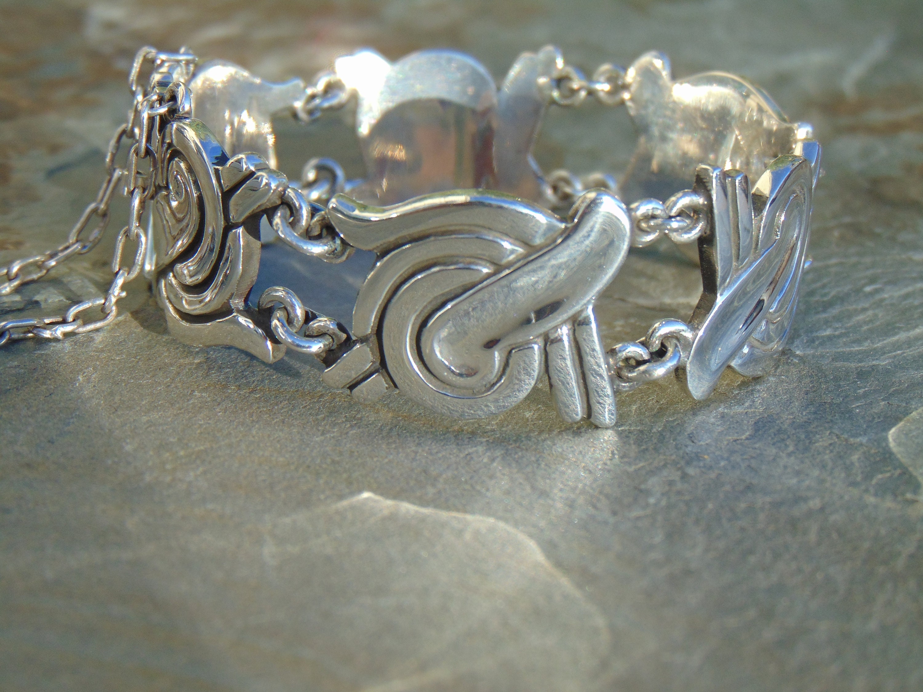 アクセサリー Mexican silver bracelet vintage Taxco Mexican Silver Azteca Cuff Bracelet – Zinnia Folk Arts