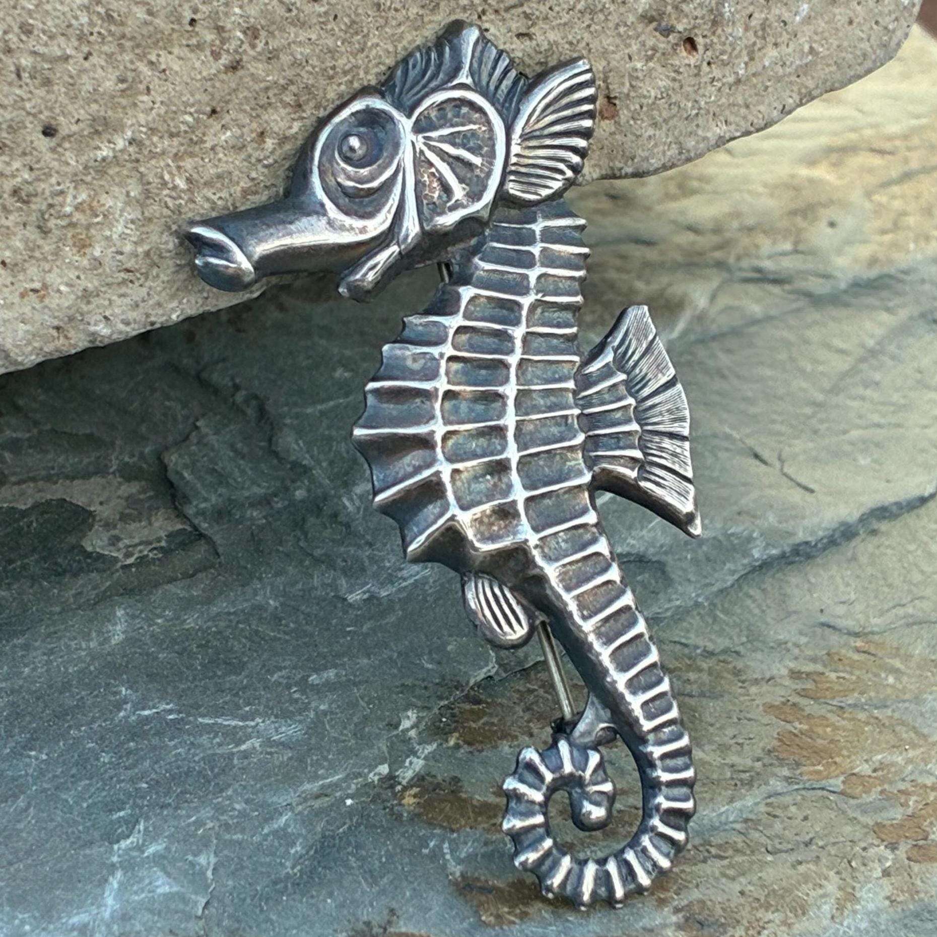 ヴィンテージ タツノオトシゴモチーフ シルバーブローチ Sterling 