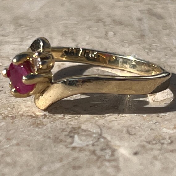 Vintage 14k Solid Yellow Gold Ruby Ring with Diam… - image 6