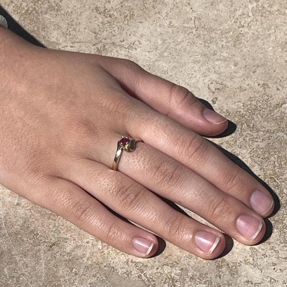 Vintage 14k Solid Yellow Gold Ruby Ring with Diam… - image 10