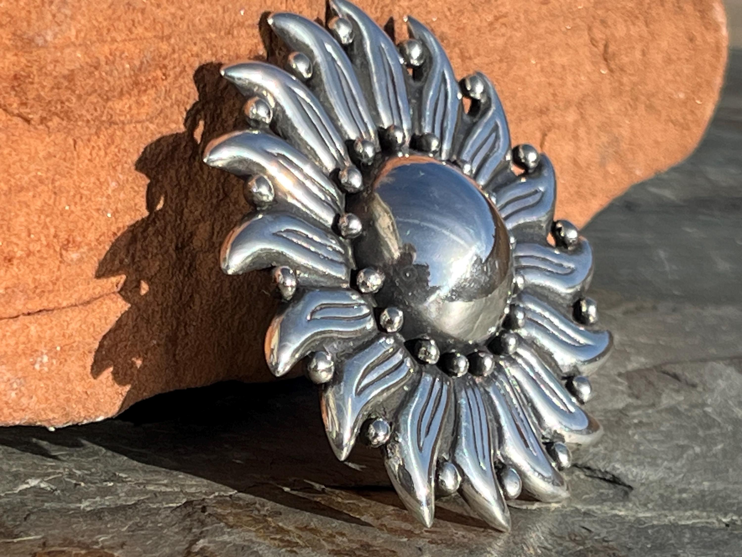 アクセサリー Vintage Mexican Jewelry sunflower taxco Hector Aguilar ~ Vintage Taxco 940 Silver Large Sunflower
