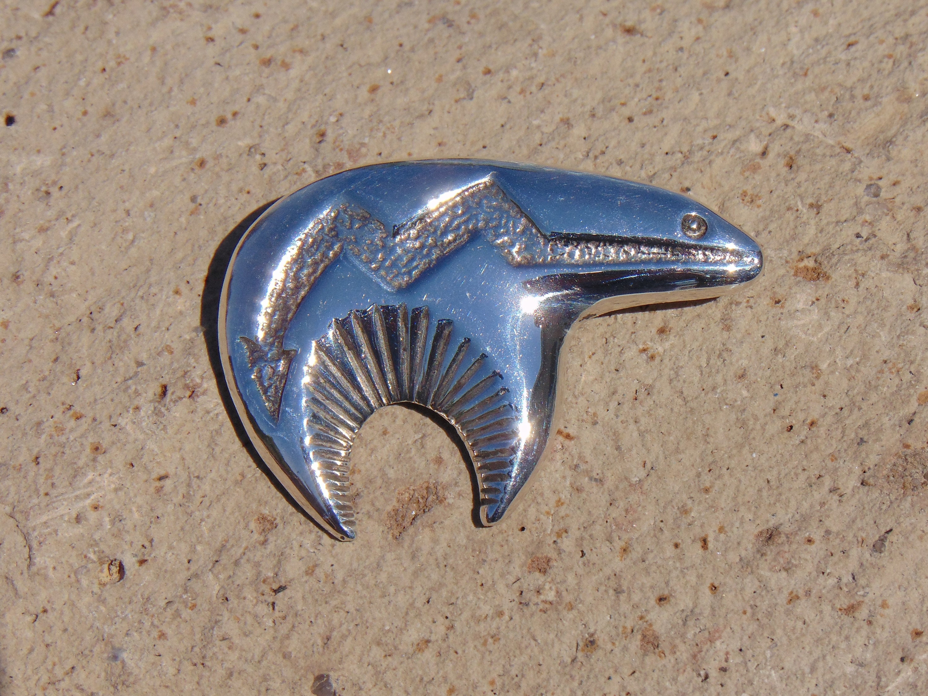 Vintage Navajo Sterling Silver Spirit Bear Brooch / Pin With Zig