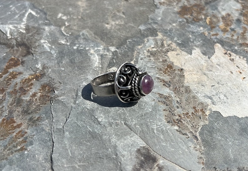 Vintage Mexico Sterling and Amethyst Adjustable Poison Ring with Secret Hinged Compartment c. 1950's image 2