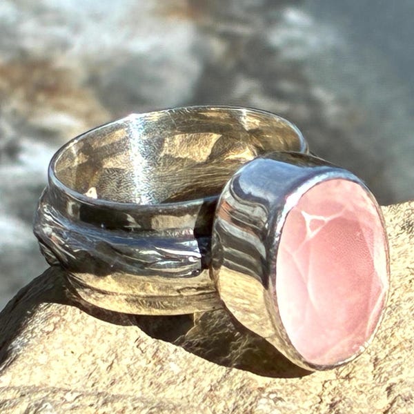 Vintage Sterling and Pink Rose Quartz Oval Stone Wide Band Ring Size 7.5