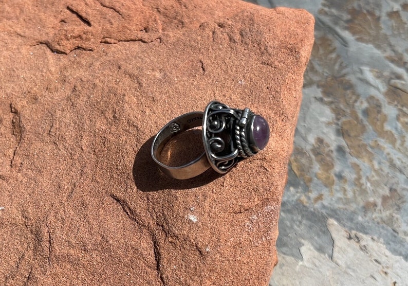 Vintage Mexico Sterling and Amethyst Adjustable Poison Ring with Secret Hinged Compartment c. 1950's image 5