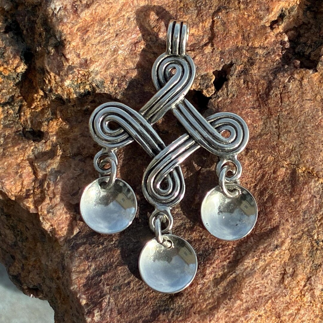 Brad E. Nelson ~ Vintage Scandinavian Style Sterling Infinite Looped ...