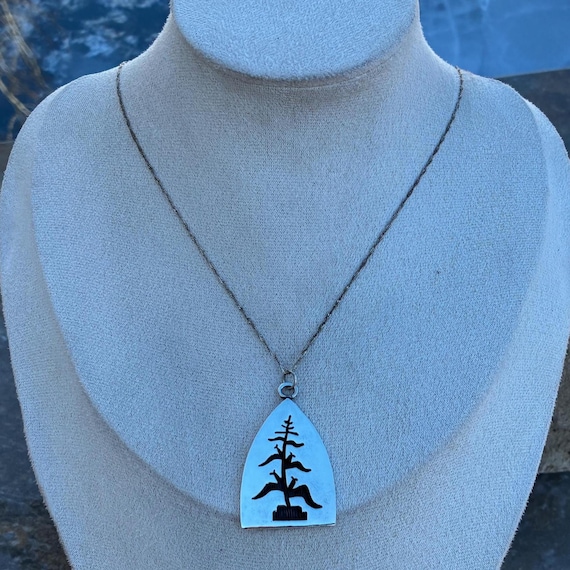 Bennard & Frances Dallasvuyaoma Vintage Hopi Sterling Corn Overlay