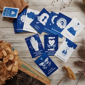 Cartes mantras oracle, affirmations positives, 18 cartes. cyanotype image 8