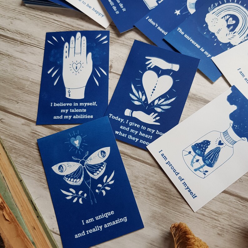 Cartes mantras oracle, affirmations positives, 18 cartes. cyanotype image 9