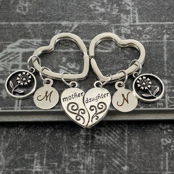 Mother Daughter Keychains, set of 2 mom daughter gifts, mothers day flower charm, initial charm heart key chain, mom gift matching keychains