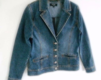 Denim jacket , Denim jacket with lapel and long sleeves, size 38.