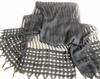 Long scarf in black with fringe, Shaky scarf of cotton and silk , Vintage scarf