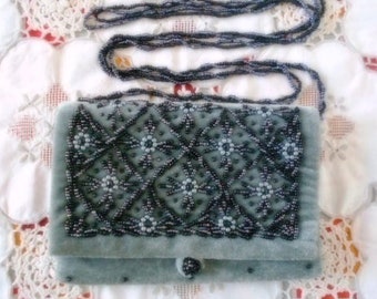 Small gray bag, Gray silk velvet bag, lined with beads