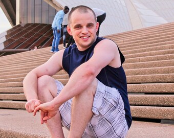 Lecturas de relaciones por Kyle — Guía intuitiva pura / Sin hechizos, sin quiromancia / Médium empático y clarividente con visión estelar