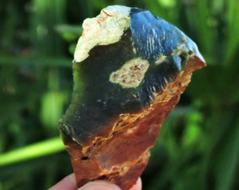 Green Chrome Chalcedony Specimen from Western Australia: 2.6 Inches, 56g Crystals  Store Rocks & Geodes Minerals