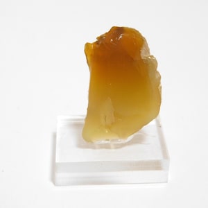 Honey Yellow Common Opal – Hungary –  Opal-CT Thumbnail on Acrylic Base