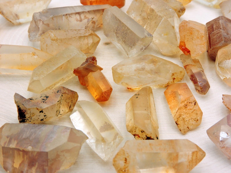 Tangerine Quartz Crystals  Brazil 0.30 - 1' Inch s Minerals Shop Metaphysical Sale Geodes  Store Gift 石＆ジオード 晶洞石 日本への発送 