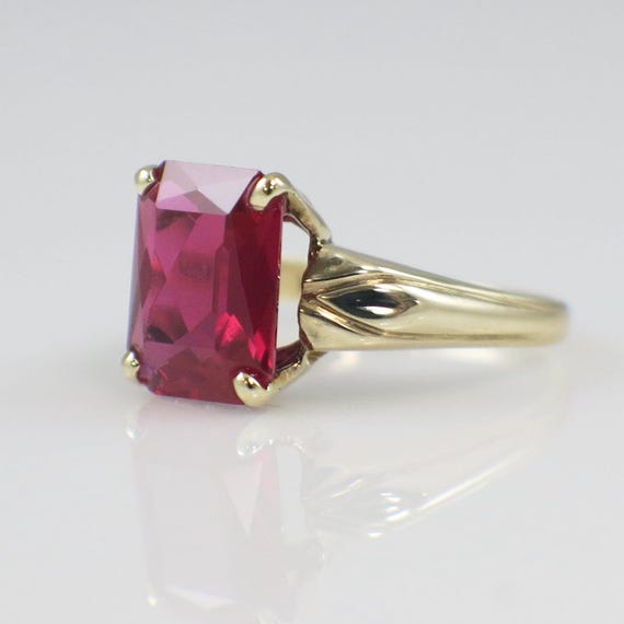 10K Yellow Gold Synthetic Ruby Statement Ring – E… - image 6