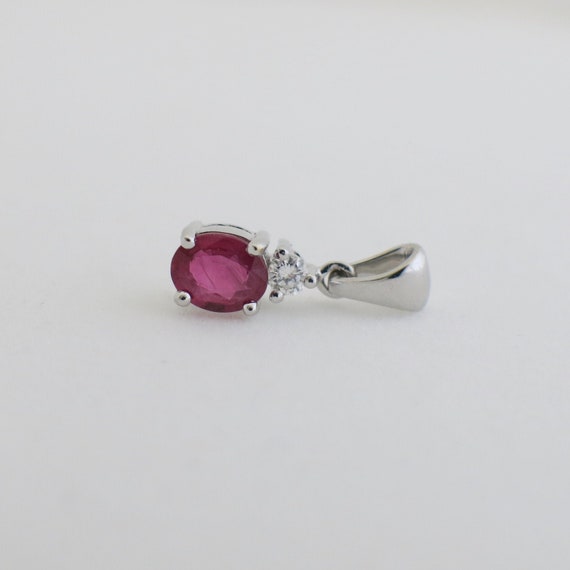 18K White Gold Oval Red Ruby and Diamond Vintage … - image 1