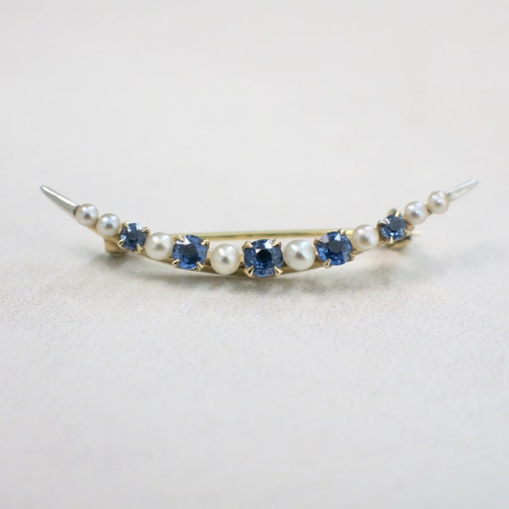 Ceylon Sapphire and Pearl 14K Gold Vintage Pin - image 2