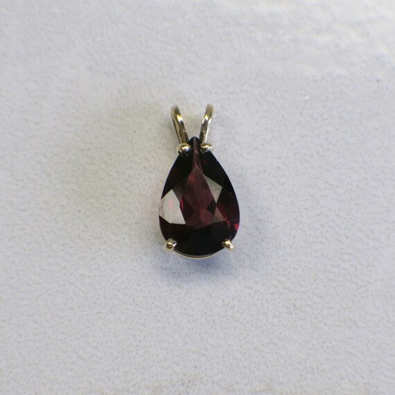 14K Yellow Gold Pear Garnet Split Bail Pendant - image 2