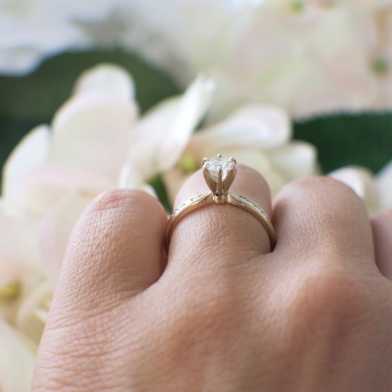 Color Blossom Ring, Yellow Gold, White Gold, Cornelian And Diamonds -  Jewelry - Categories