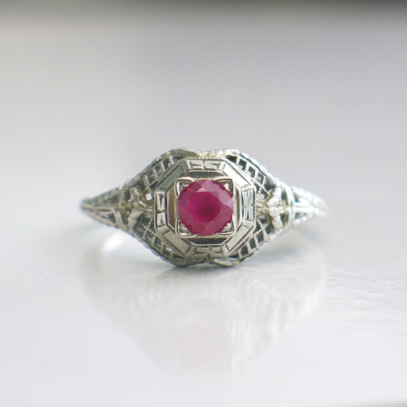 Vibrant Pink Sapphire Art Deco Filigree Vintage R… - image 5