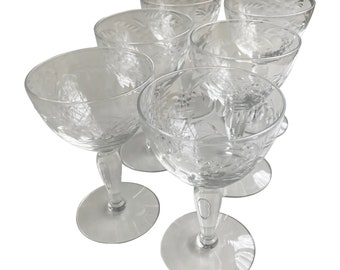 Vintage Floral Etched Clear Glass Cocktail, After Dinner Glasses- Set of 6. FREE DOMESTIC SHIPPING!!!
