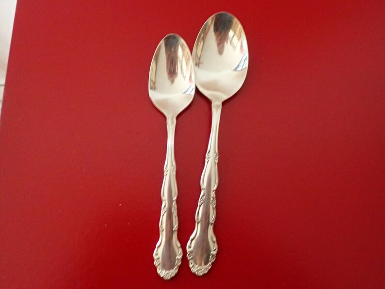 1881 Rogers Oneida Ltd Flirtation Teaspoon and Table Spoon | Etsy