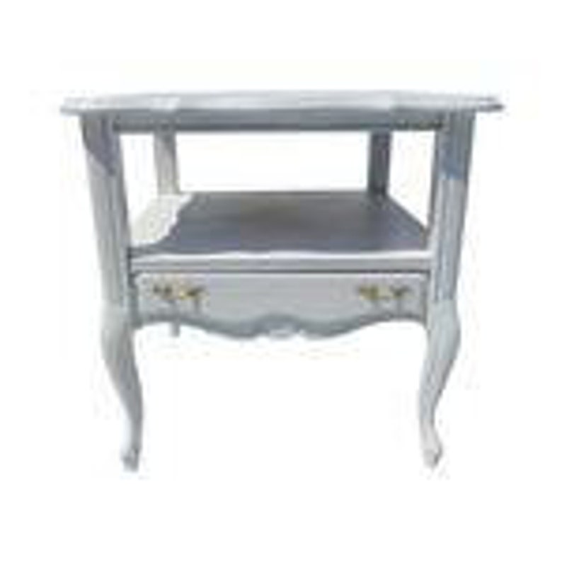 Vintage French Style Side Table Freshly Painted In Gloss White Excellent Condition 24 Wx24 Dx24 H