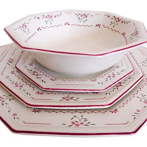 1970&#39;s Four-piece place setting by Johnson Brothers