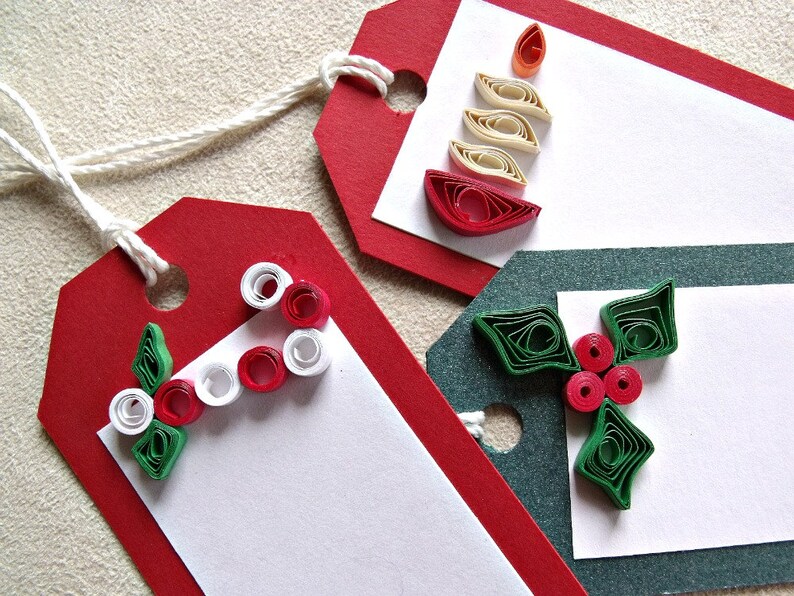 Handmade paper quilled Christmas gift tags set of five tags Etsy