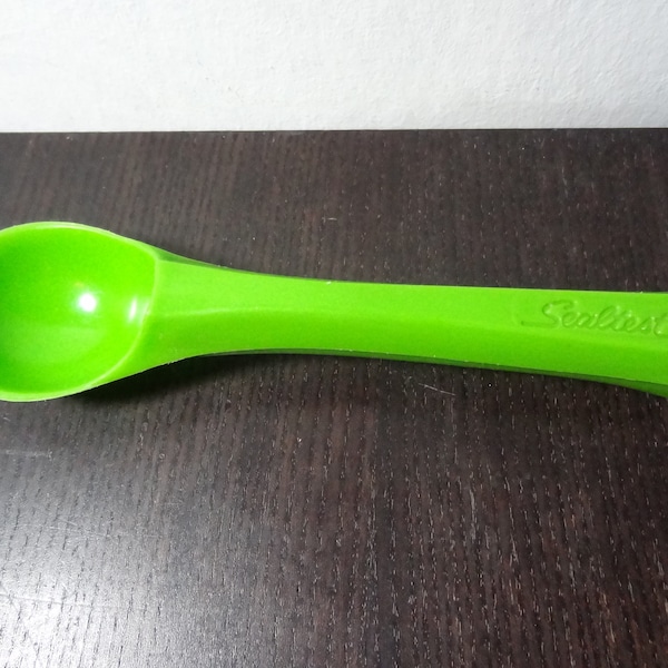 Choose Quantity - Vintage SEALTEST Bright Lime Green Hard Plastic Ice Cream Scoop - 2 Available - Use Drop Down Menu To Choose Quantity