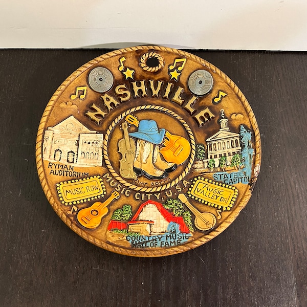 Scotty Nashville Tennessee Music City USA Ceramic Souvenir Decorative Plate 8.25 inch - Souvenir Plate/Wall Decor