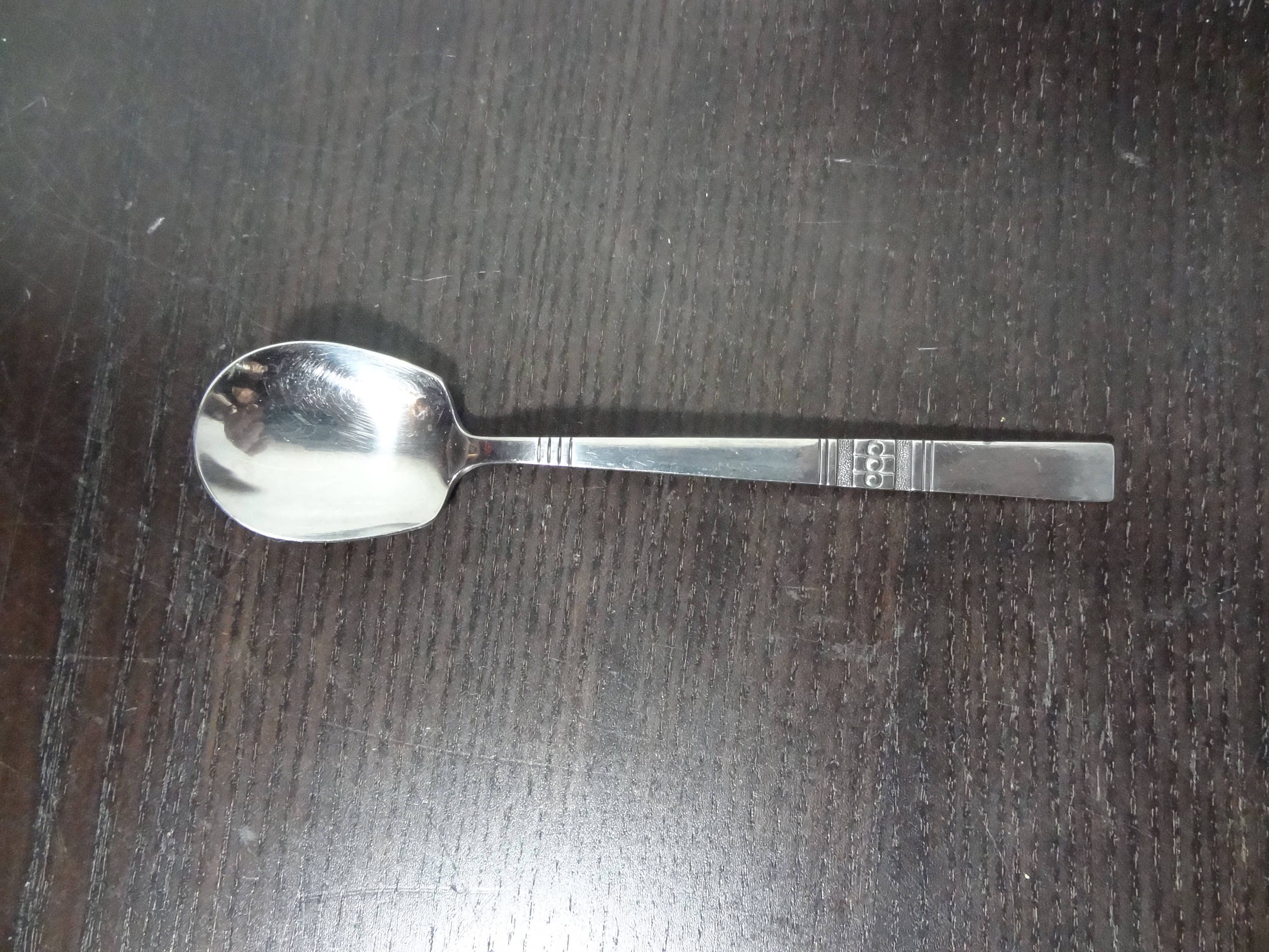 Details about   OXFORD HALL STAINLESS FLATWARE TEMPLAR PATTERN 4 TEASPOONS 6 1/4" VGC 