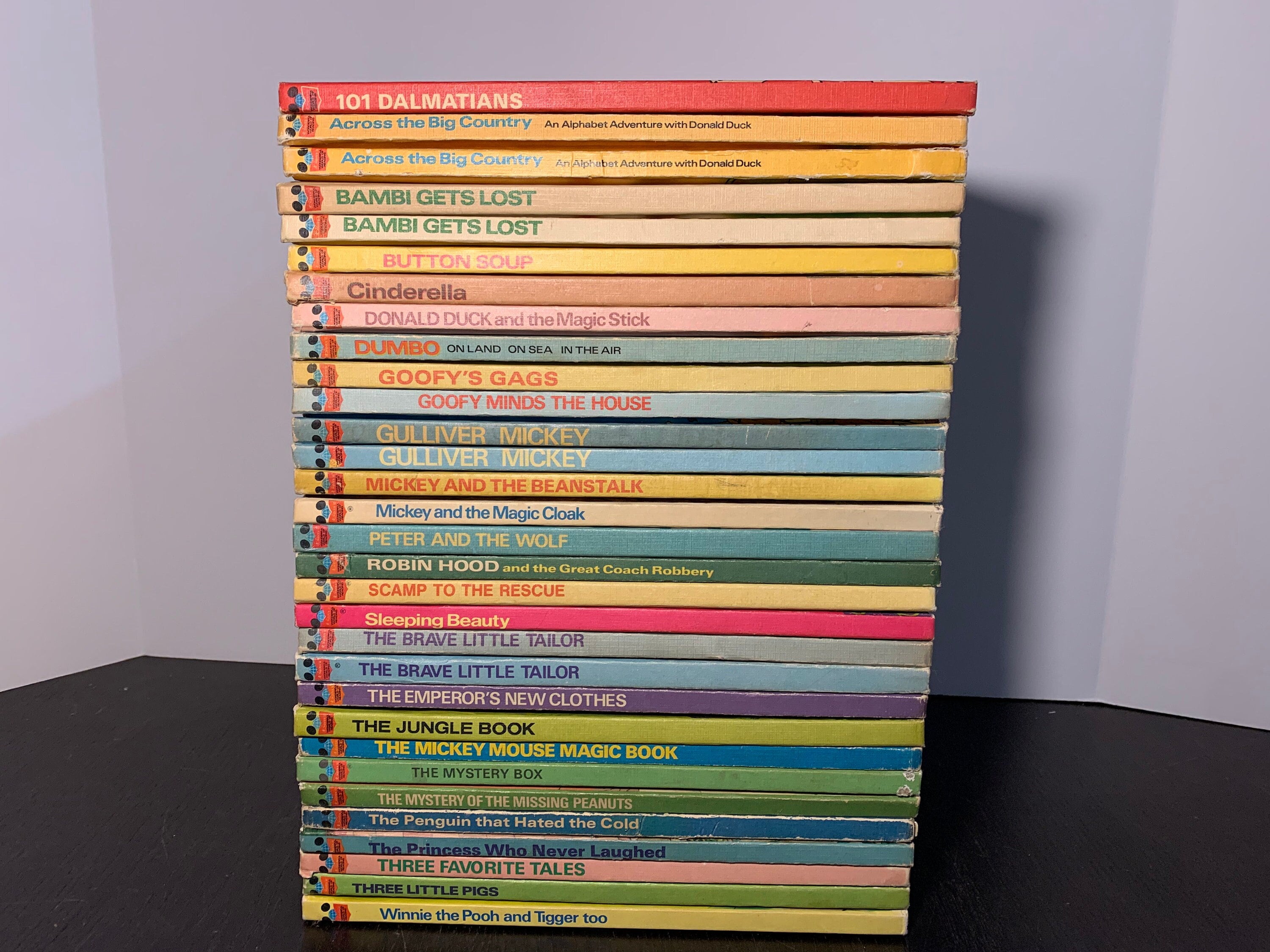 【ビンテージ】Wonderful World of Walt Disney The Wonderful World of Walt Disney America Hard Cover Book