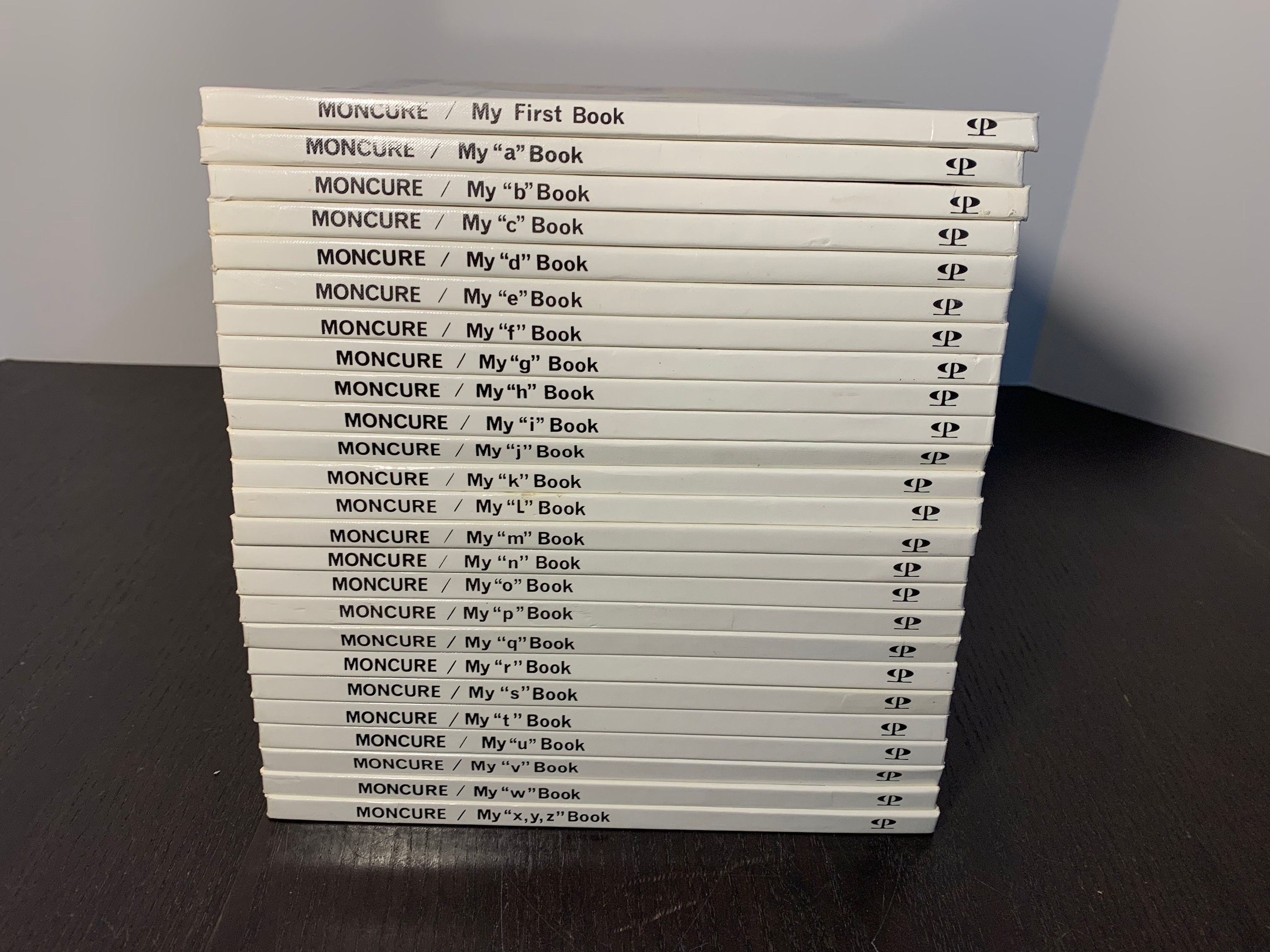 【一点限り★レア物】　bebe petracollins　洋書 一点限り☆レア物】 bebe petracollins 洋書