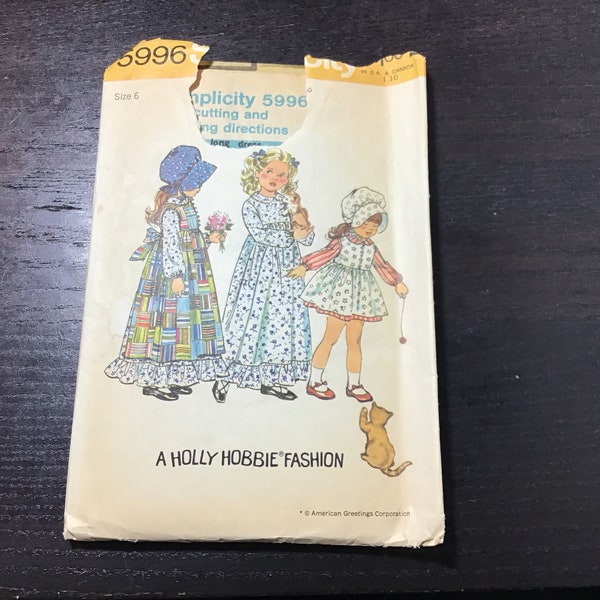 Vintage Simplicity 5996 Sewing Pattern - Holly Hobbie Fashion - Child Size 6 - Old-Fashioned Dress and Pinafore in 2 Lengths with Bonnet