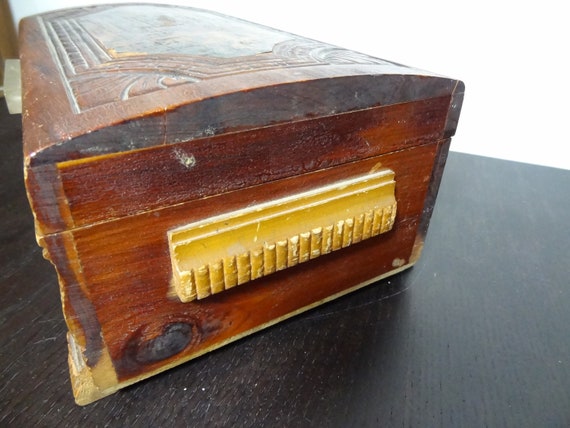 Vintage Distressed Carved Wood Storage Box with D… - image 5