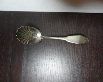 Vintage Art Deco Silver or Silver Plate Sugar Spoon by WM Rogers and Sons - Shell or Fan Shaped Spoon