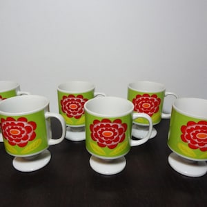 Vintage Retro Floral Pedestal Coffee/Tea Cups/Mugs - Set of 6