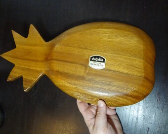 Mid Century Modern/Tiki/Hawaiian Decor Vintage Large Dolphin Monkey-Pod Wood Pineapple Shaped Serving Tray/Platter