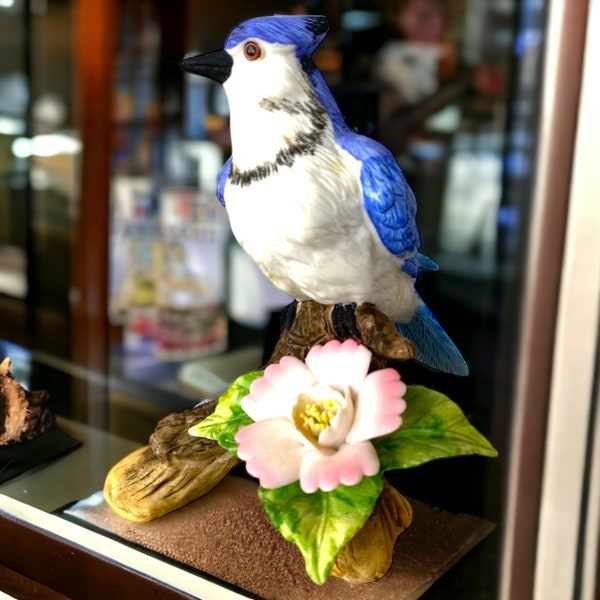 Maria Goretti Bird Sanctuary Signature Collection Blue Jay Figurine