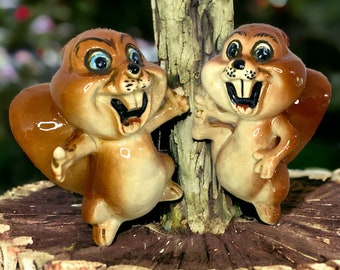 Vintage Ceramic Beaver Salt And Pepper Shakers