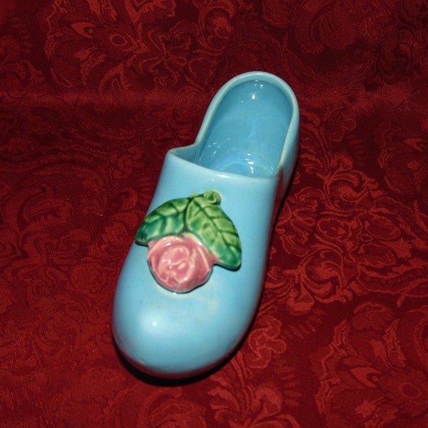 1950s McCoy Beautiful Blue Dutch  Shoe Planter