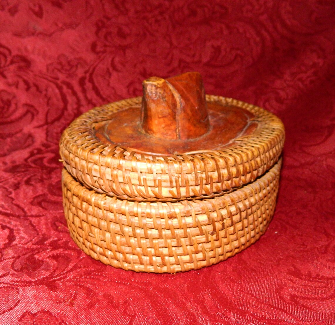Vintage Hand Woven Reed Basket From Lombok Island Indonesia Etsy