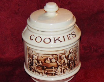 Tarro para galletas McCoy Frontier Family de la década de 1960
